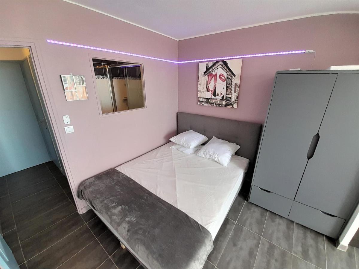 Studio Village Naturiste Baby Doll Agde Buitenkant foto
